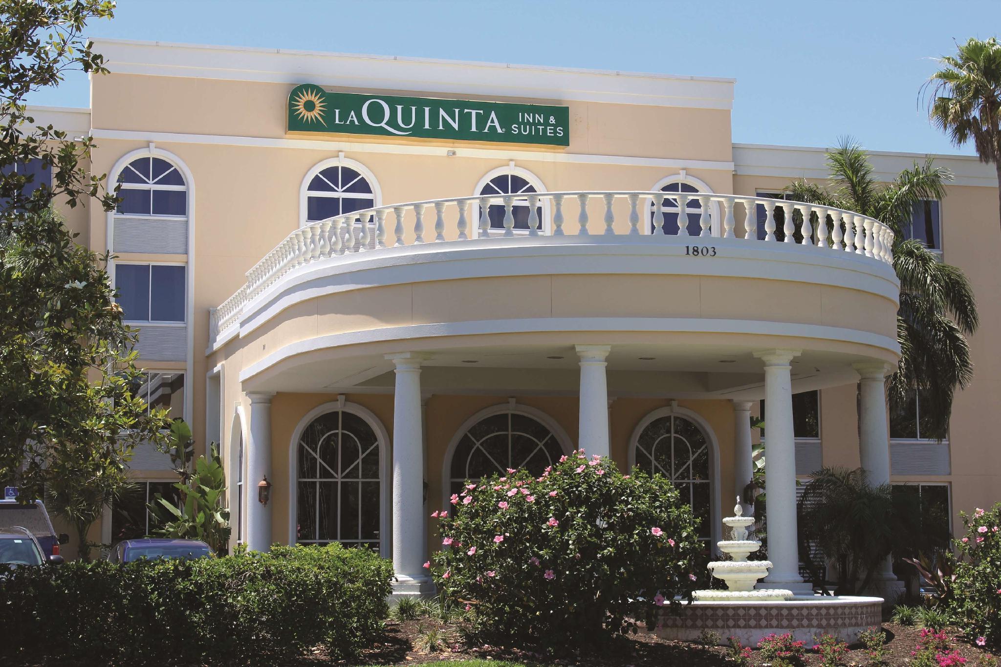 La Quinta By Wyndham Sarasota Downtown Hotel Exterior foto